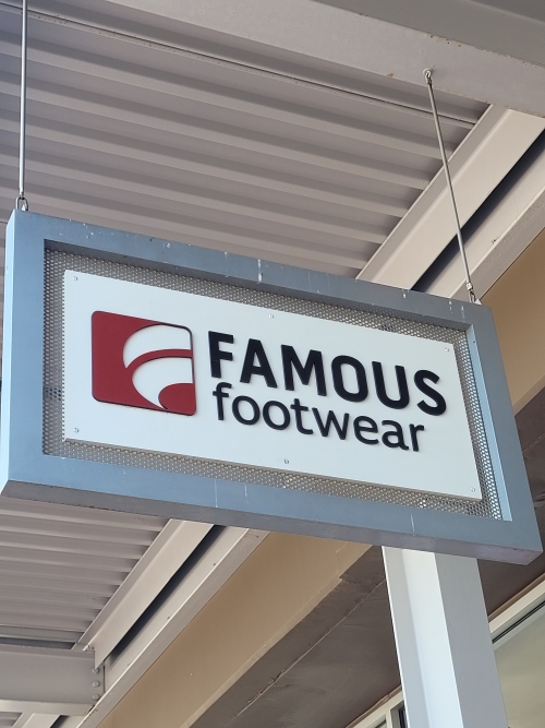 famous footwear